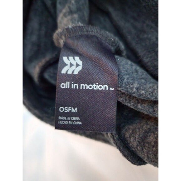 All in Motion (NWT) Women's Polartec Black Fleece Winter Hat Size: OSFM - Picture 5 of 5